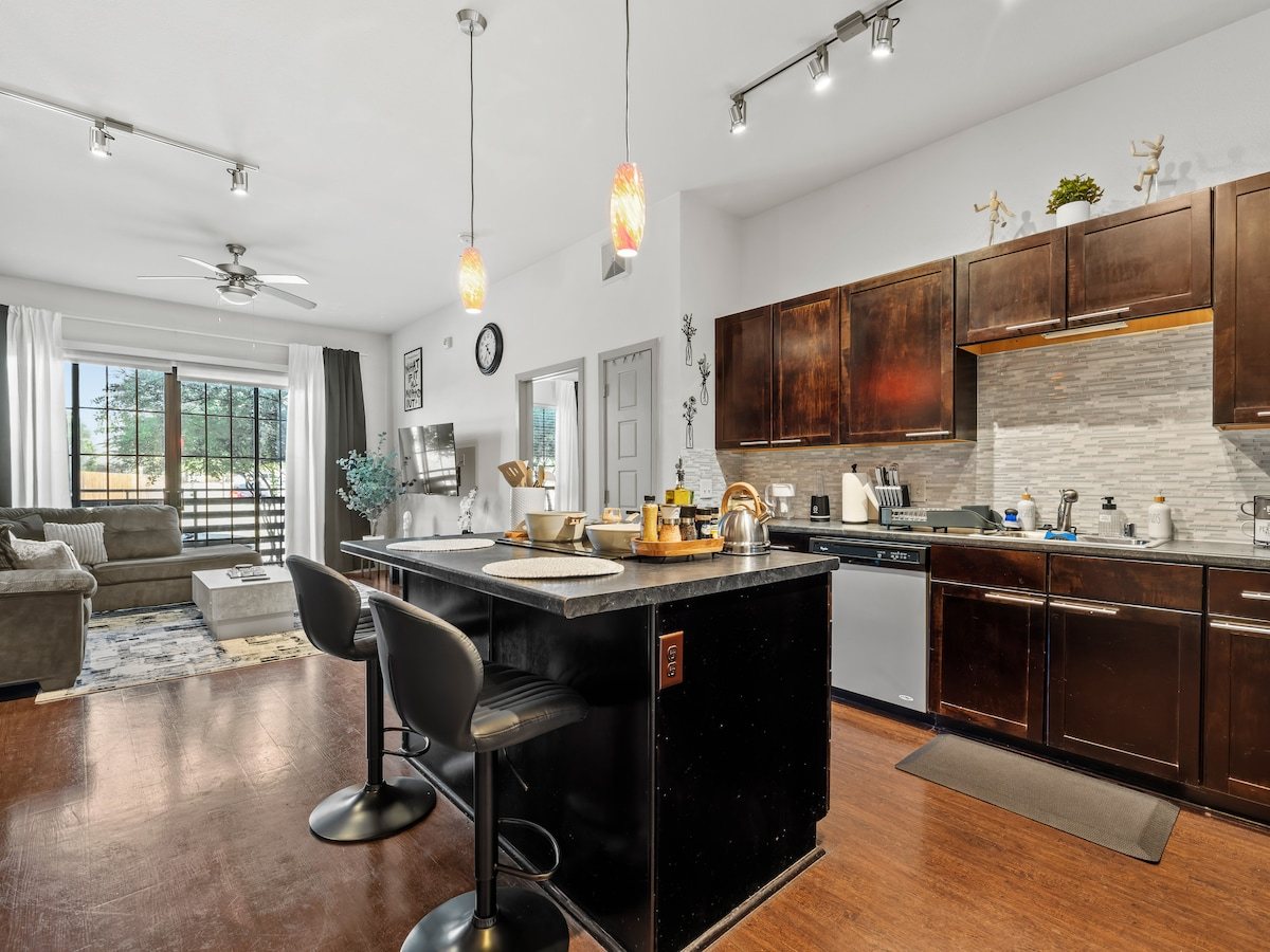 Open-plan living and kitchen
